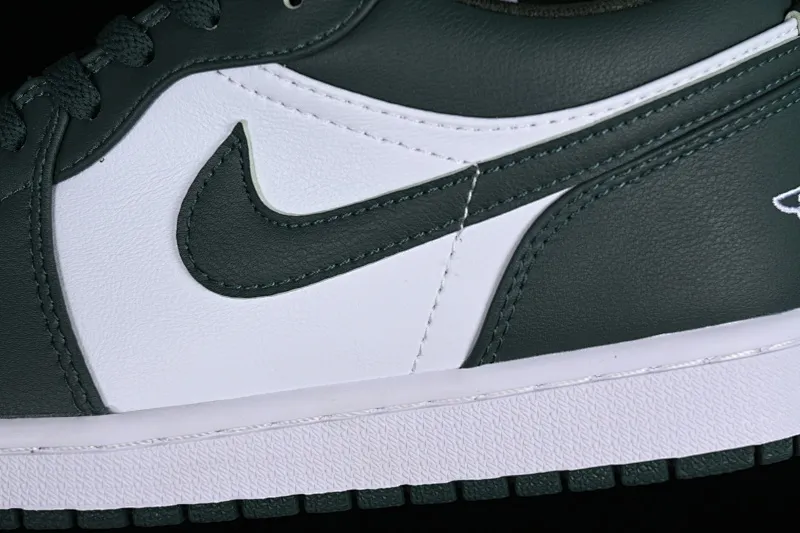 All categories Air Jordan Jordan series basketball shoes Air Jordan 1 Low Z version Air Jordan 1 Low "Olive Green" AJ1 Joe 1 olive green low-top basketball shoes DC0774-113